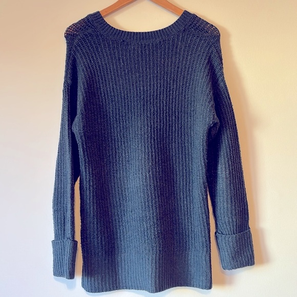 Nine West V-Neck Stitch Front Pullover Tunic Sweater - Picture 2 of 7